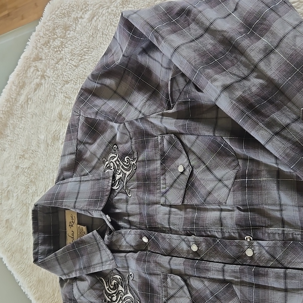 Cedar Rose Women's Shirt - image 3